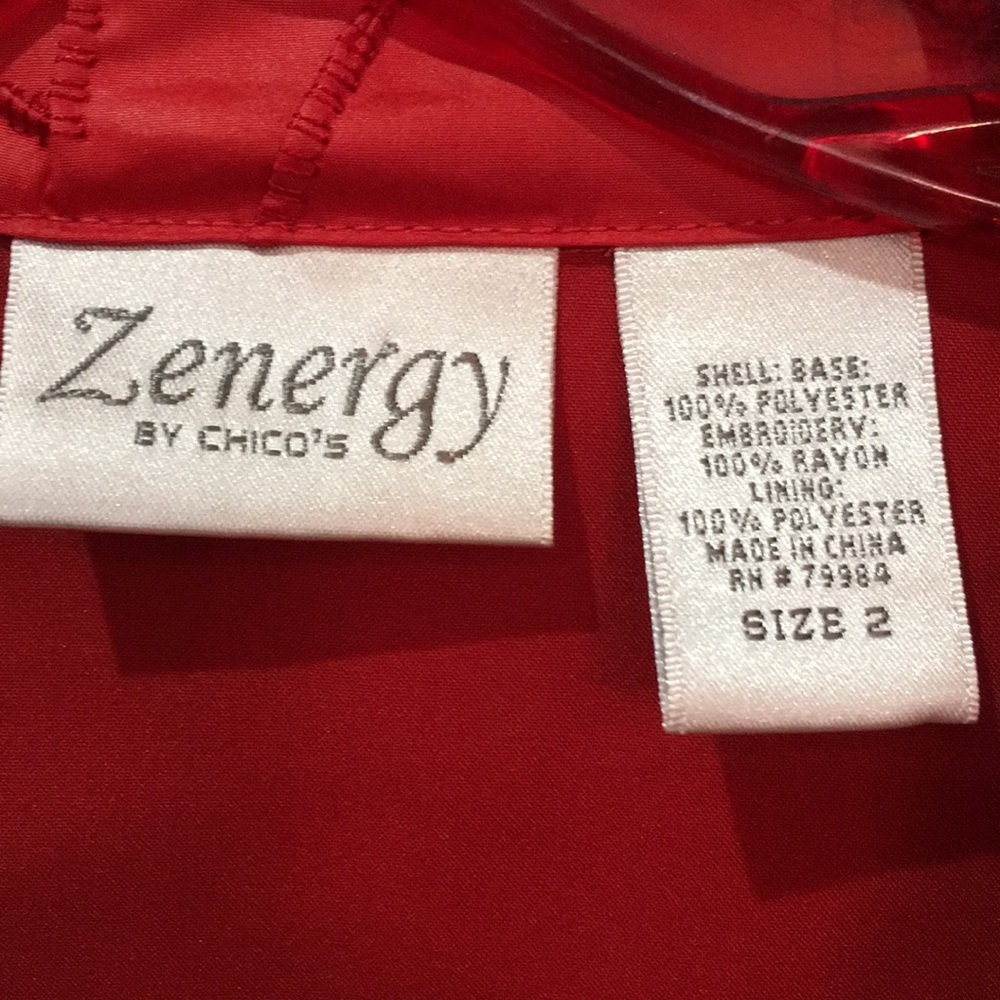 Red jacket - Picture 2 of 4